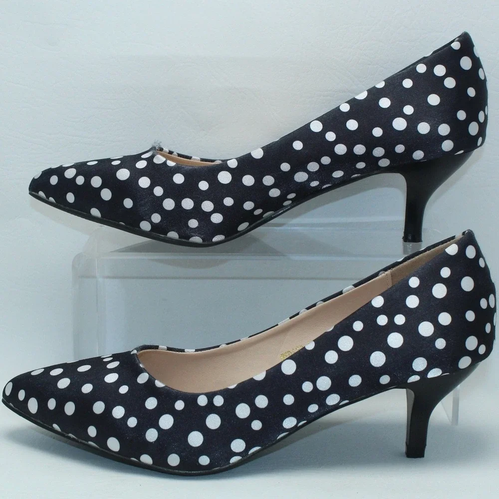 Urban‎ Soft Polka Dot Kitten Heel Pumps Size 8.5